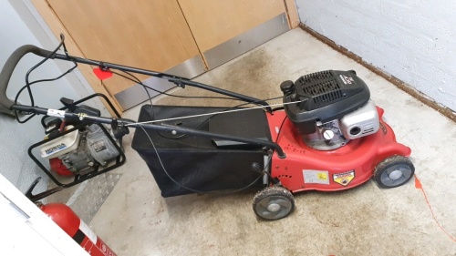HONDA MOWER SP170ST SELF PROPELL C/W GRASS COLLECTION BAG