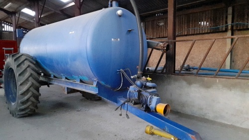 1750 LITRE SLURRY TANKER