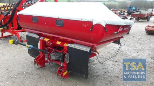 TEAGLE SX4000 FERT SPREADER WITH PTO