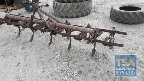 FERGUSON SPRING TINE CULTIVATOR