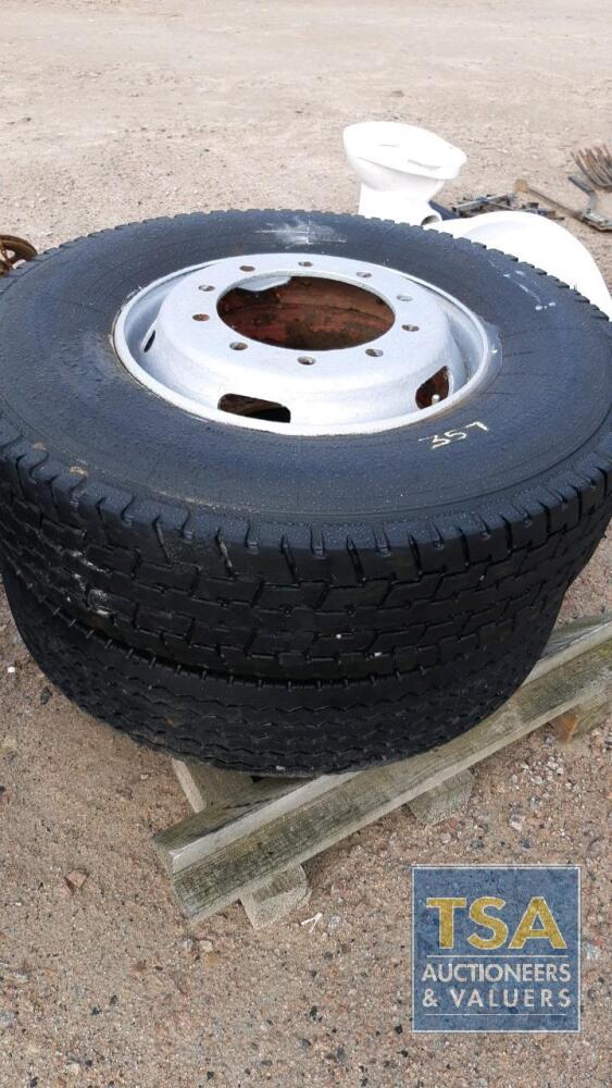 2 LORRY WHEELS