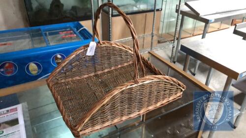 LARGE WICKER BASKET