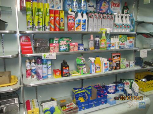 Large Quantity Household Cleaning Agents, Gloves Etc