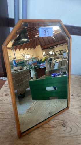 DRESSING TABLE MIRROR