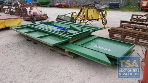 SILAGE SIDES FOR BAILEY CART PINS IN P/C