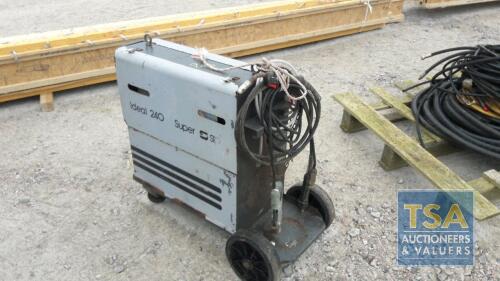 IDEAL 240 SUPER SIP INDUSTRIAL MIG WELDER