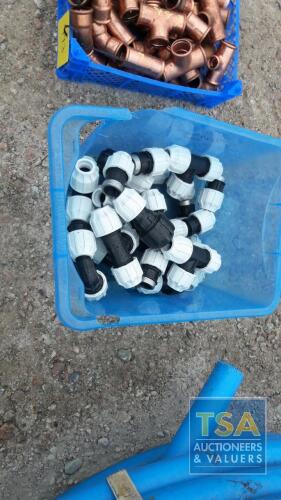 30 X 25MM PIPE FITTINGS - NEW