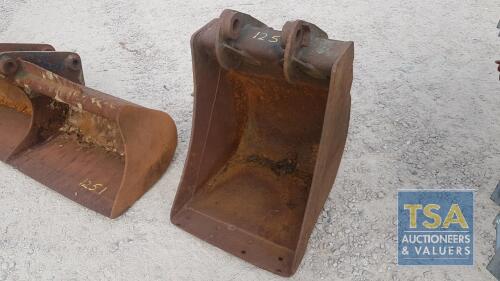 TEREX/FERMEC 2 FT FLAT FACE BUCKET