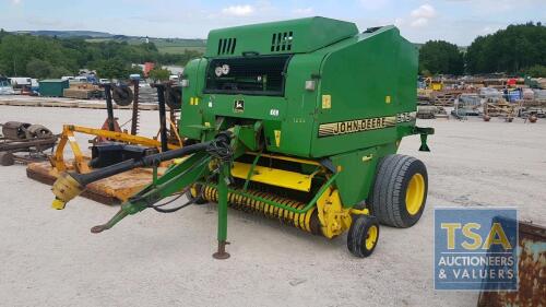 JOHN DEERE 575 BALER WITH PTO & C/BOX IN P/CABIN