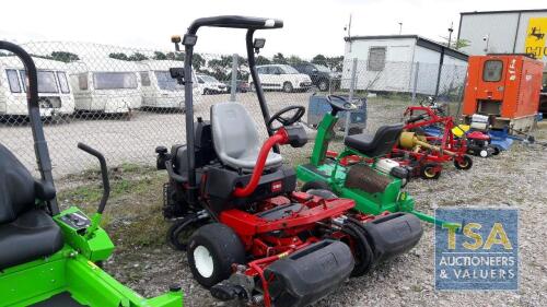 TORO 3250-D TRIPLEX MOWER 3611 HOURS. YEAR 2007