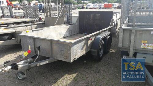 CAR TRAILER