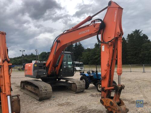 Hitachi Zaxis 210LC, 9386 hours, Year 2009, Recently Had New Hydraulic Pump Fitted, Plus VAT