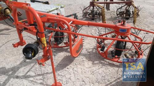 KUHN 300 HAYBOB WITH PTO