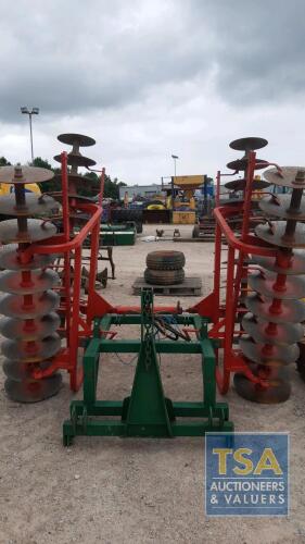 DOUBLET RECORD 40 4 MTR DISC HARROWS