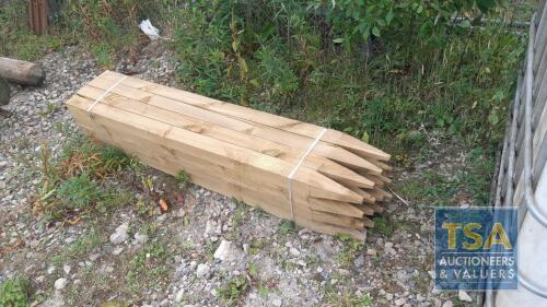 16 FENCE POSTS 3 X 3 X 1.65