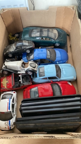BOX MODEL CARS