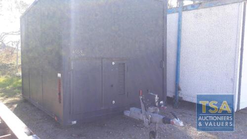 12 FT MOBILE WELFARE UNIT 2012 C/W GENERATOR (4760 HOURS)