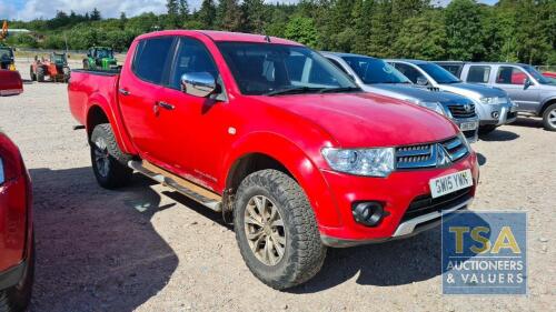 Mitsubishi L200 Challenger Lb Dcb Di - 2477cc 4 Door 4x4