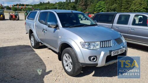 Mitsubishi L200 Warrior Dcb Di-d 4x4 - 2477cc 4 Door 4x4