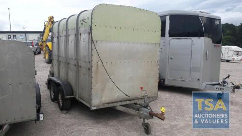 10 FT STOCK TRAILER