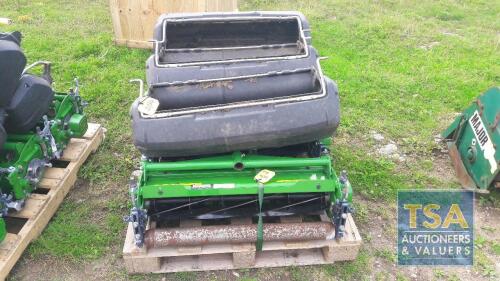 JOHN DEERE 30" QA7 CUTTING UNITS WITH GRASS BOXES