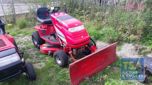 COUNTAX C550H RIDE ON MOWER C/W SNOW PLOUGH