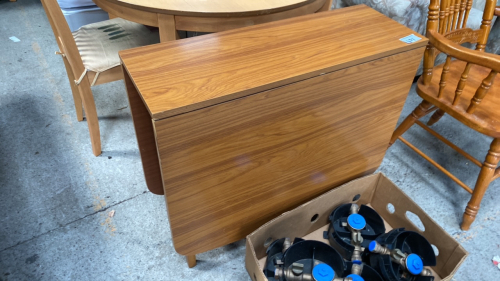 DROP LEAF TABLE
