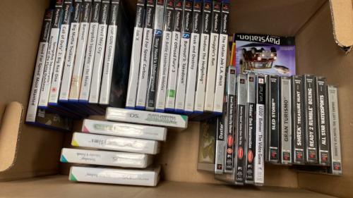 BOX PS2 GAMES