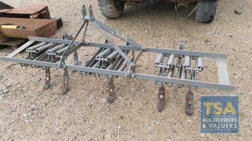 MASSEY FERGUSON CULTIVATOR WITH NEW TINES