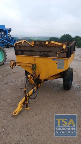 TASKER MK10 FERTILISER SPREADER