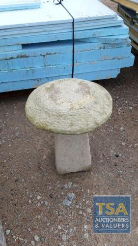 SETTLING STONE 22" HIGH