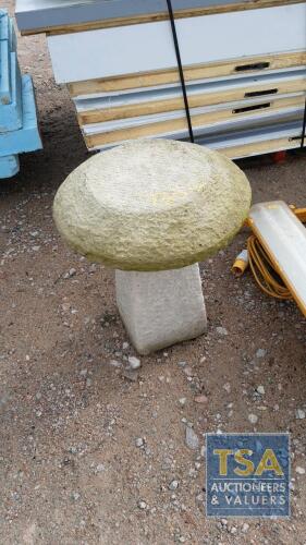 SETTLING STONE 22" HIGH