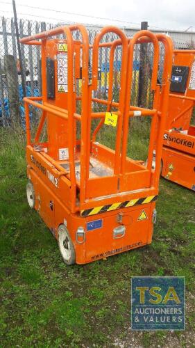 SNORKEL TM12 ELEC MAST LIFT