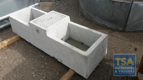 40 GALLON CONCRETE DRINKER