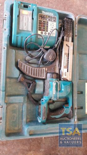 MAKITA BRF 750 PLASTERBOARD SCREW GUN