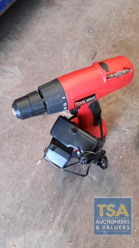 POWER DEVIL 9V DRILL