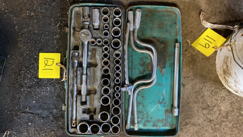 SOCKET SET