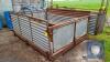 METAL FOOTBATH & HOLDING PEN