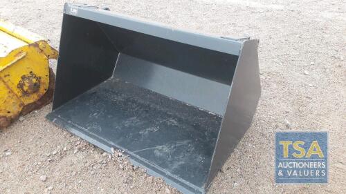 1.2 MTR BUCKET C/W EURO BRACKETS