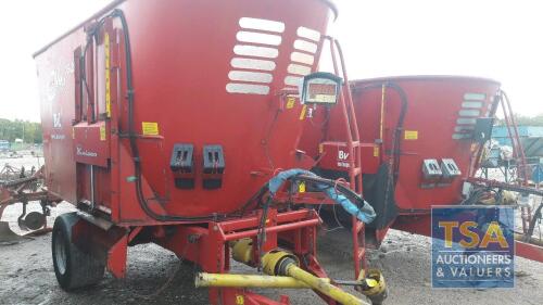 BVL 15.2 S FEED WAGON YEAR 2008 WITH PTO