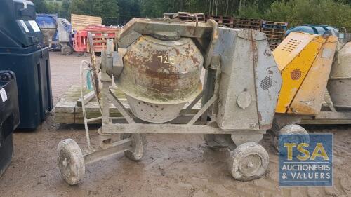 CEMENT MIXER ELECTRIC START