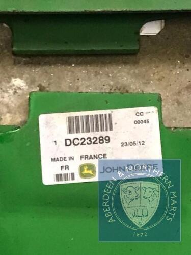 1 John Deere mower parts - All new 4no skid brackets CC31681, 2no front skids DC23289, 2no under skids CC2670.