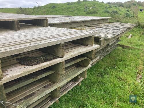 4NO Hard wood sheep slats <br/>1.5m x 2.5-3m x 19cm deep approx<br/>Collect from Tingwall