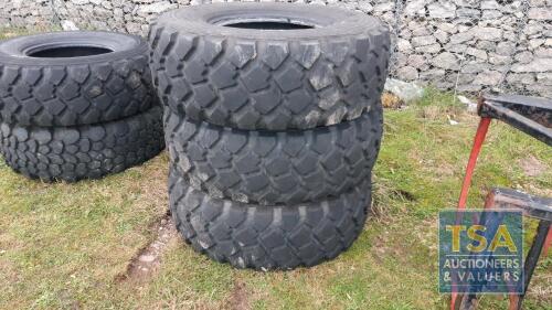 3 TYRES 365/80 R20