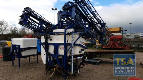 GEM 24 MTR SPRAYER WITH FRONT TANK PTO & RDS C/BOX IN P/CABIN