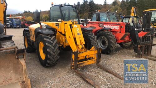 JCB 536-60 - 4400cc 1 Door Tractor