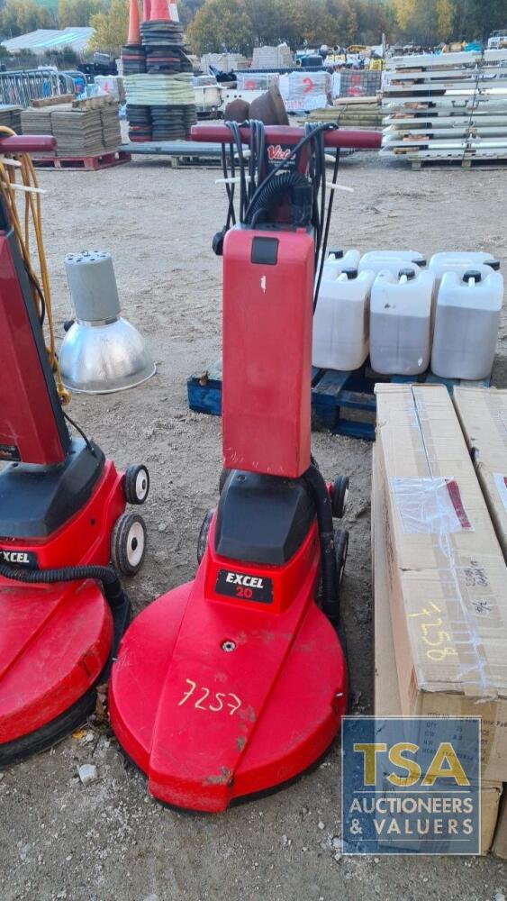 VICTOR FLOOR POLISHER