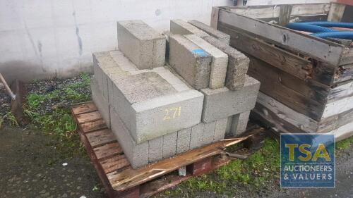 Quantity of 4" Concrete Blocks