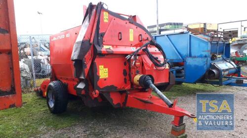 TAARUP 853 BALE CHOPPER WITH C/BOX & PTO