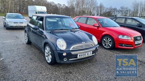 Mini Mini Cooper - 1598cc 3 Door